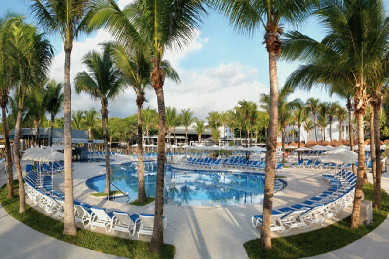 Hotel Riu Yucatan Playa del Carmen Esterno foto